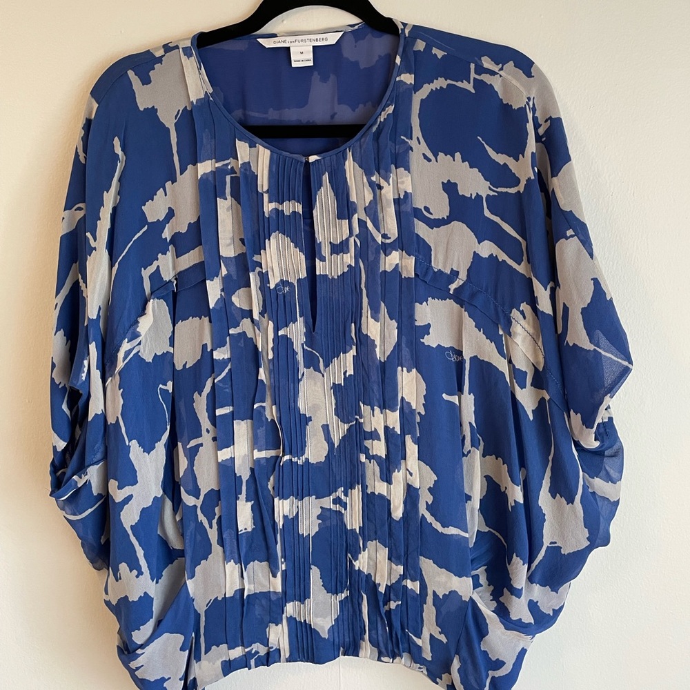 Diane Von Furstenberg Silk Blouse ~ DVF Floral Top